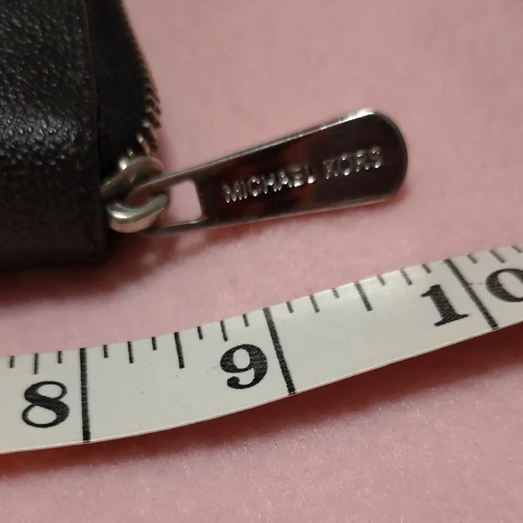 Michael Kors Black Textured Clutch. Shoes Very Little Wear - Picture 5 of 9